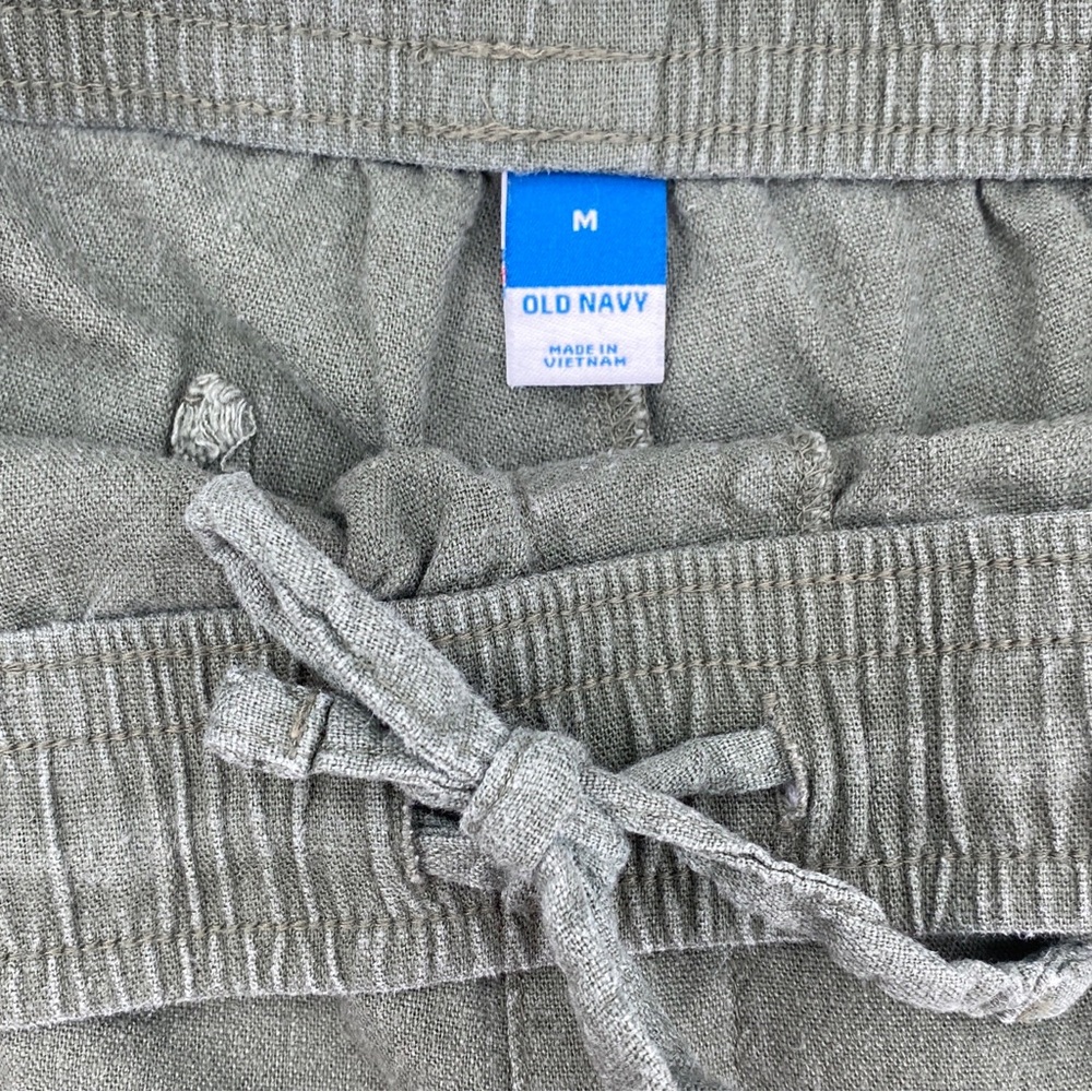 Old Navy Linen Women's Olive Green Casual Shorts Size Medium - Picture 6 of 8